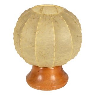 Mid-Century Scalopped Cocoon Table Lamp with Wood Base attributed to Achille Castiglioni for Flos, Italy, 1960s For Sale