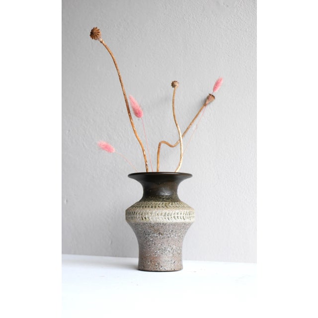 Mid-Century Scandinavian Modern Brutalist Art Pottery Vase by Thomas Hellström for Nittsjö, Sweden For Sale - Image 4 of 11