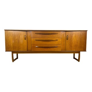 Mid-Century Modern Sideboard in Teak, 1960s For Sale