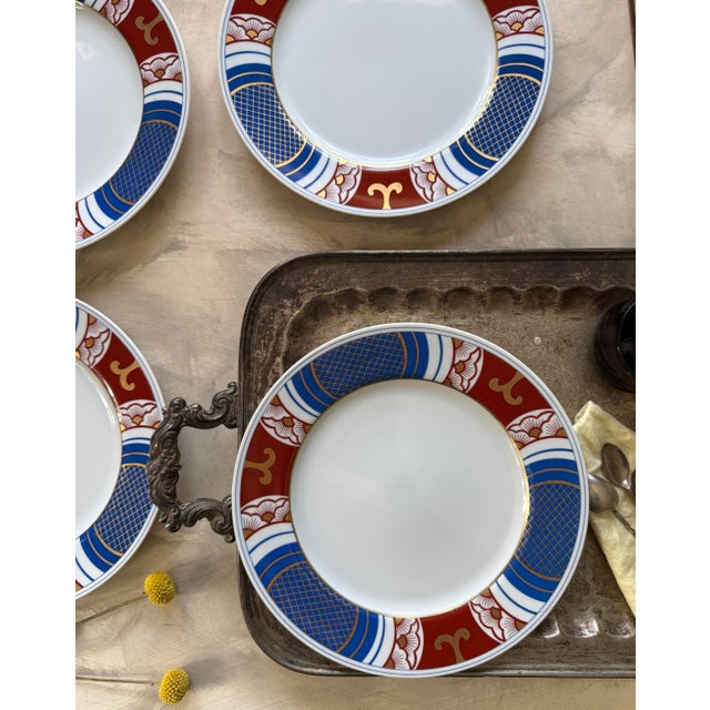 Vintage Fitz and Floyd 1975 Mishiki Plates 10 3/8 Inch Blue Oxblood Red Gold Vintage Japan - Set of 4 For Sale - Image 9 of 12
