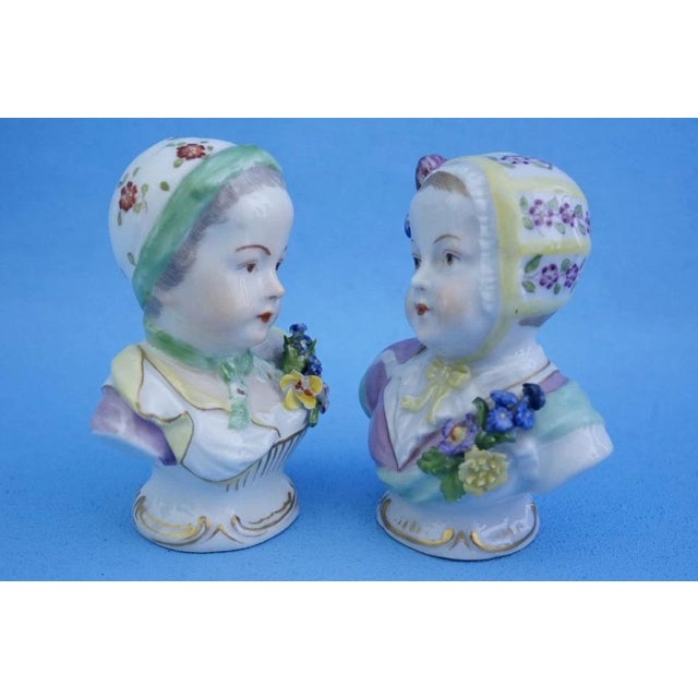 19th Century Porcelain Busts of Girls from the Imperial Manufactory of Vienna, Austria, Set of 2 For Sale - Image 4 of 18