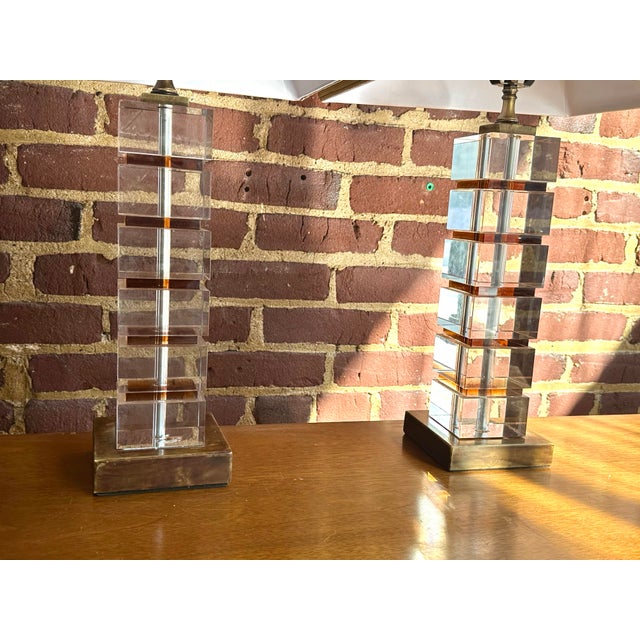 Mid-Century Modern Mid Century Modern Stacked Lucite & Marble Table Lamps For Sale - Image 3 of 12