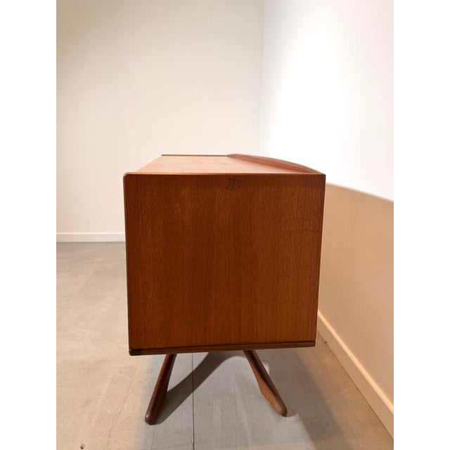 Vintage Beithcraft Teak Sideboard by Val Rossi For Sale - Image 4 of 9