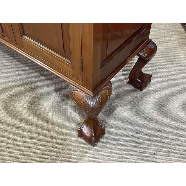 Brown Early 20th Century English Mahogany Sideboard For Sale - Image 8 of 18
