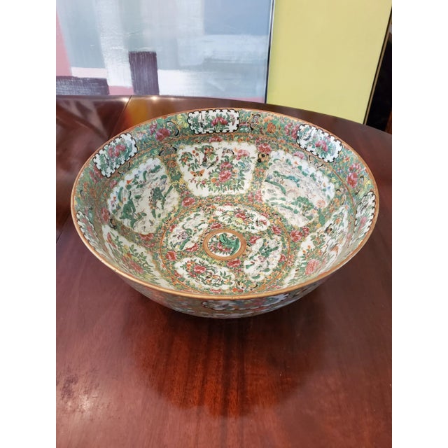 Antique Chinese Porcelain 200 Years Old Palace Bowl For Sale - Image 10 of 12