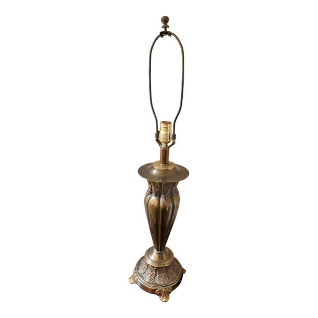 1970s Neoclassical Brass Table Lamp With Acanthus Leaf Detail For Sale