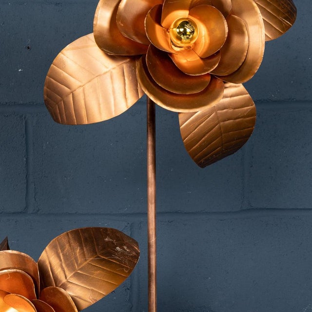 Metal Vintage 20th Century Italian Brass Floral Floor Lamp, 1970s For Sale - Image 7 of 18