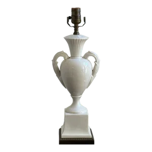 Mid-20th Century Urn-Style Porcelain Table Lamp