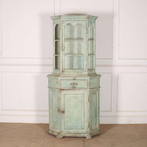 Interesting 18th century painted oak Dutch display cabinet with a lovely size. 1780. This piece is designed in the style...