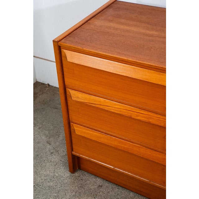 Mid Century Danish Modern Dresser Credenza 6 Drawer Teak Denmark Vintage MCM For Sale - Image 10 of 12
