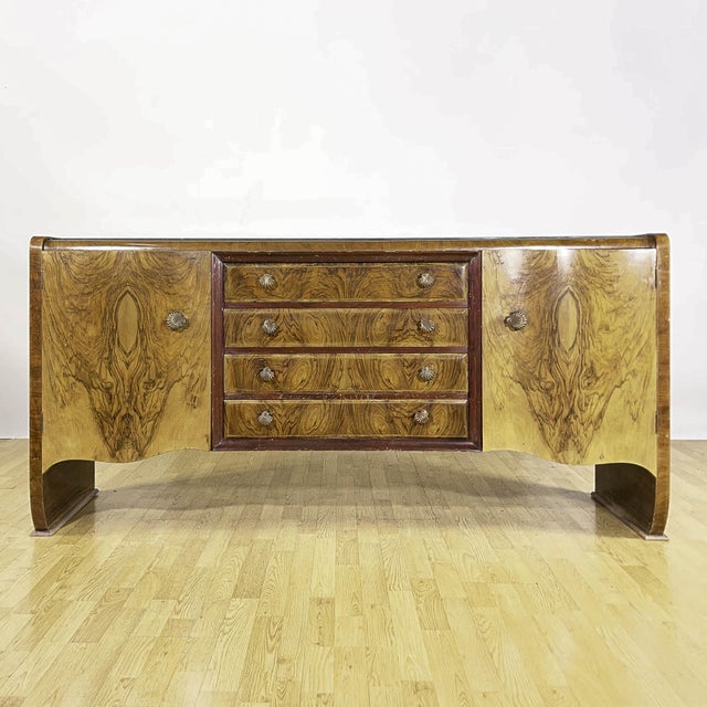 Art Deco Sideboard in Walnut Burl by Lupparelli Cicli Foligno, 1930s For Sale - Image 9 of 9