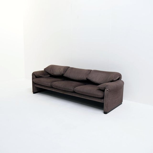 Brown Maralunga Three-Seater Sofa by Vico Magistretti for Cassina, 1990s For Sale - Image 8 of 10