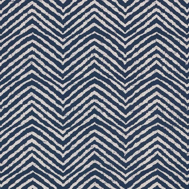 Sample - Schumacher Moka Fabric in Indigo For Sale