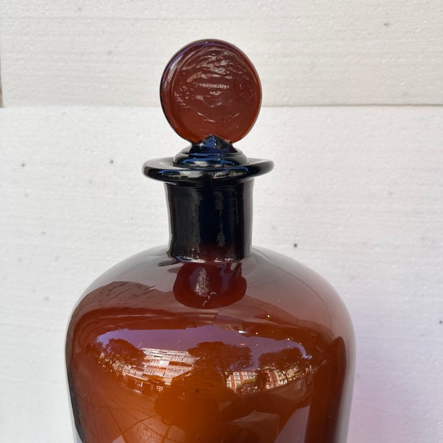 Apothecary Jars in Amber Glass, Spain, 1940s, Set of 2 For Sale - Image 16 of 18