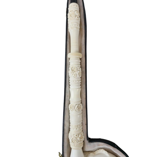 19th Century Large Carved Meerschaum Pipe with Case, Austria, 1880 For Sale - Image 5 of 7