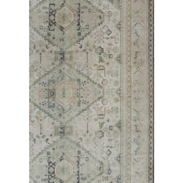 Keivan Woven Arts, Tu-Vey-4602,, kwarugs. This vintage Turkish Oushak rug features a unique blend of colors and an...