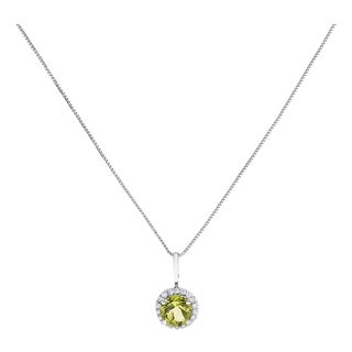 10K White Gold Green Peridot and 1/10 Cttw Diamond Accent Halo Pendant Necklace For Sale