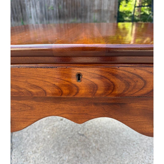 Late 20th Century Bob Timberlake #833-946 for Lexington Solid Cherry Lamp End Side Tables – Pair For Sale - Image 4 of 18