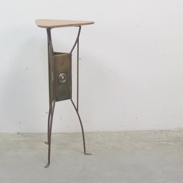 Art Nouveau French Side Table, 1890s, in Good conditions. Designed 1890 to 1919