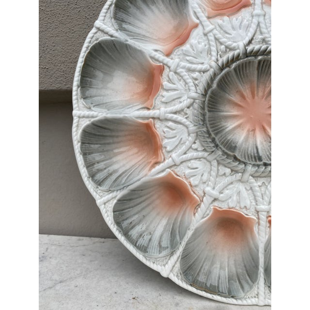 French Majolica Peach & Grey Shell Oyster Platter Sarreguemines, Circa 1930 For Sale - Image 3 of 6