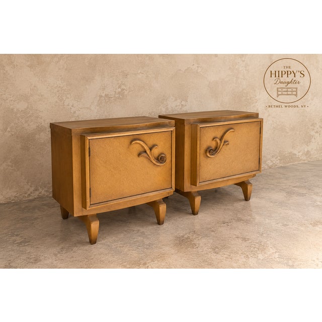 Width: 26 inches Height: 28 inches Depth: 18 inches These rare, vintage HOKE Furniture end tables/nightstands, featuring...