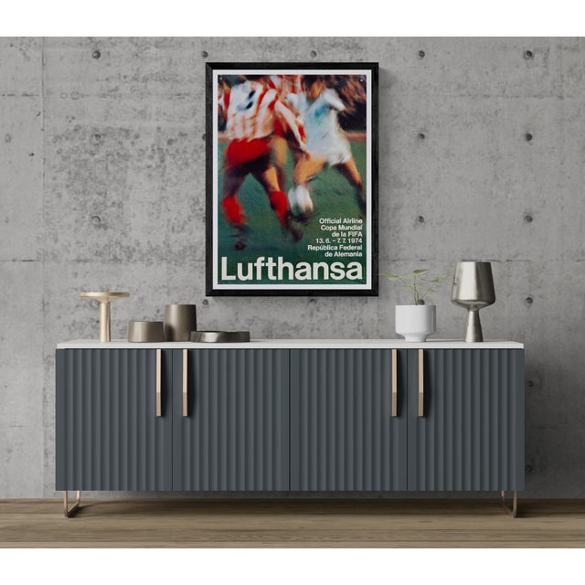 Lufthansa copa mundial de la fifa 1974 – original vintage airline poster – vintage – 84.1x59.4 cm a1 this original vintage...