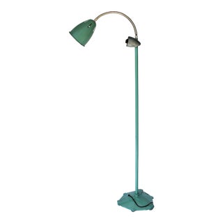 1930s Green Enamel Cone Adjustable Gooseneck Industrial Floor Uv Lamp For Sale