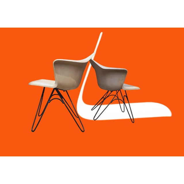 Pair of Fiberglass Armchairs With Angled Profiles in the Style of Lawrence Peabody For Sale In Detroit - Image 6 of 11