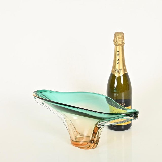 Large Centerpiece in Emerald and Amber Murano Glass attributed to Flavio Poli, Italy, 1960s For Sale - Image 3 of 12