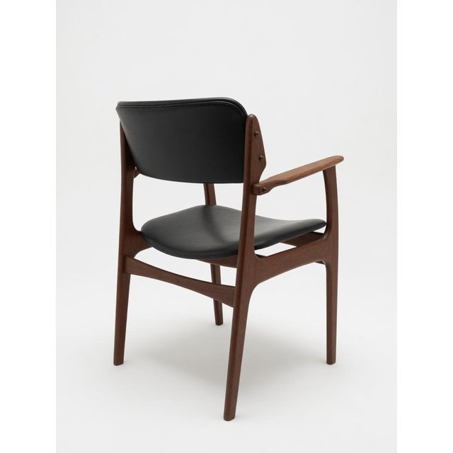 Erik Buch Rosewood Model 50 Captain's Chair by Erik Buch for Oddense Maskinsnedkeri / O.D. Møbler, 1960s For Sale - Image 4 of 10