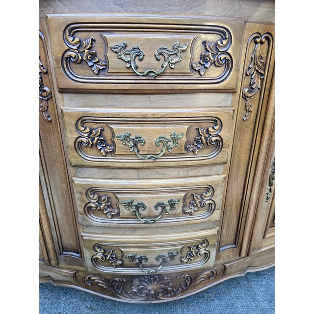 Tan Low Louis XV Wooden Sideboard, 1970s For Sale - Image 8 of 17