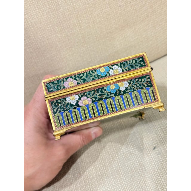 Japanese Japanese Cloisonne Enamel Dragon Trinket Box Attributed to Inaba, Meiji For Sale - Image 3 of 12