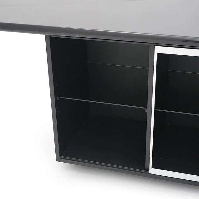 Sheraton Black Lacquered Sideboard by Giotto Stoppino for Acerbis, 1970s For Sale - Image 10 of 14