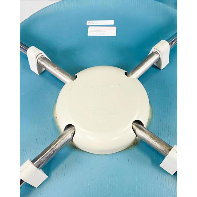 Metal Model 3101 The Ant Chairs by Arne Jacobsen for Fritz Hansen, 1970s, Set of 6 For Sale - Image 7 of 10