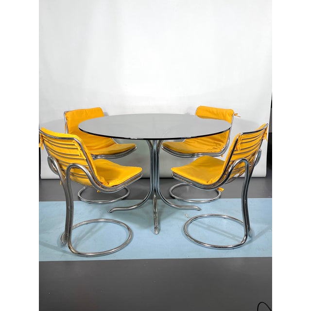 1960s Vintage Space Age Dinner Table and Chairs in the style of Gastone Rinaldi, 1960s, Set of 5 For Sale - Image 5 of 15