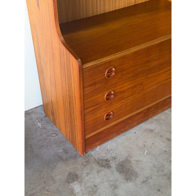 Vintage Danish Teak Display Bookcase With 3 Drawers – Mid Century Modern Storage Cabinet For Sale - Image 4 of 9