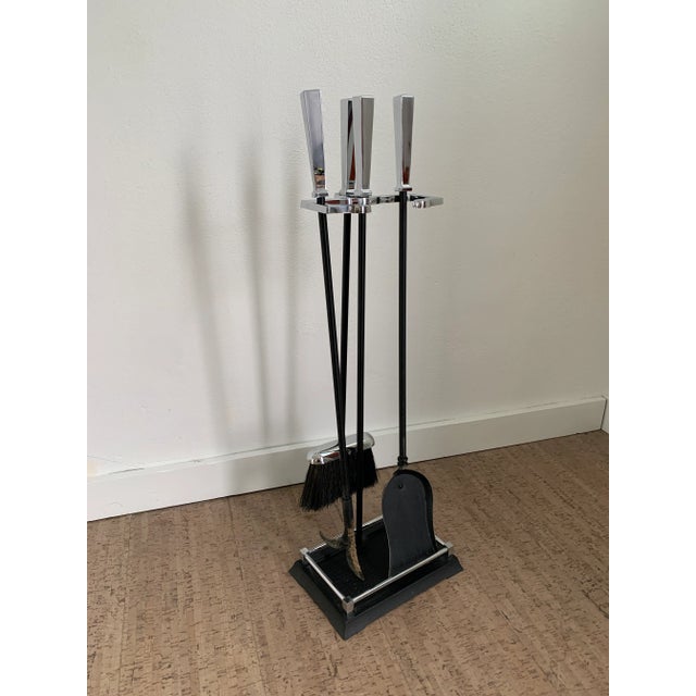 Late 20th Century Transitional Modern Chrome Fireplace Tool Set- 4 Pieces For Sale - Image 9 of 13