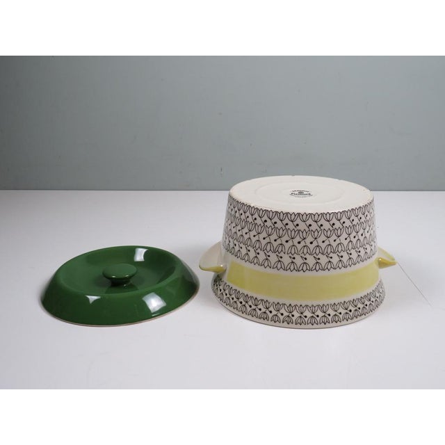 1950s Mid-Century Norwegian Stoneware Pernille Casserole by Inger Waage for Stavangerflint, 1950s For Sale - Image 5 of 9