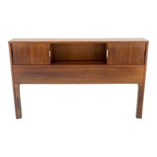 Mid-Century Modern Walnut Queen Size Sliding Door Compartment Bed Headboard For Sale