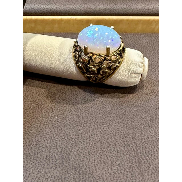 Metal Vintage 11 Carat Oval Shape Ethiopian Opal Cocktail Ring 14kt Yellow Gold Ring For Sale - Image 7 of 18