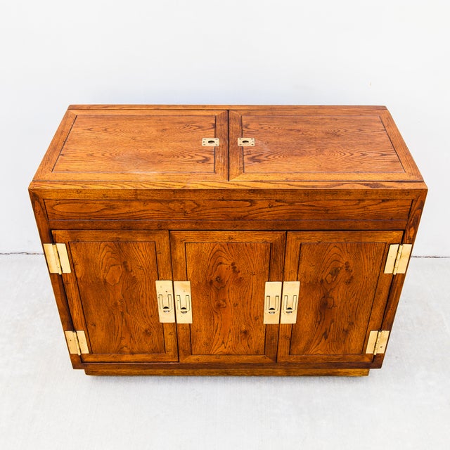 Brown Vintage Mid Century Henredon Campaign Style Bar Cabinet With Brass Accents For Sale - Image 8 of 12