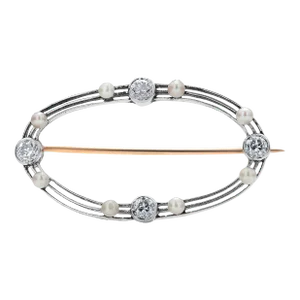 1920 Art Deco Platinum European Diamond 0.60 Carat Natural Pearl 1.4 Inch Wide Brooch
