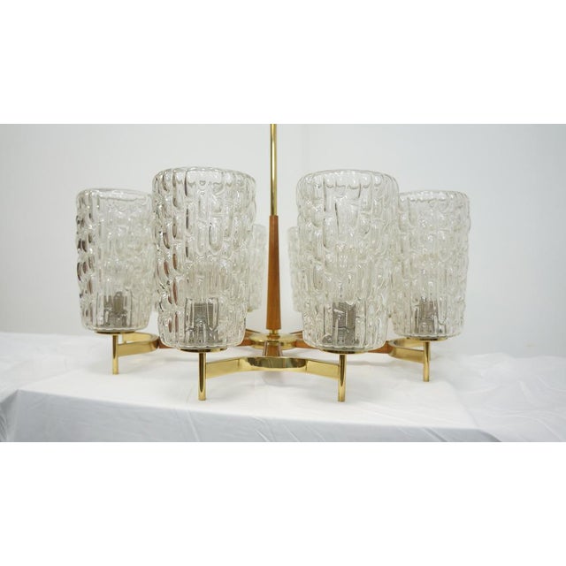 Large Mid-Century Teak and Brass Chandelier by Rupert Nikoll, 1960s For Sale - Image 6 of 9