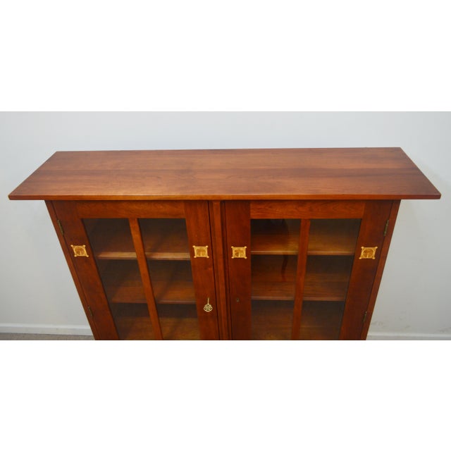 Early 21st Century Stickley Mission Harvey Ellis Bookcase With Inlay For Sale - Image 5 of 12