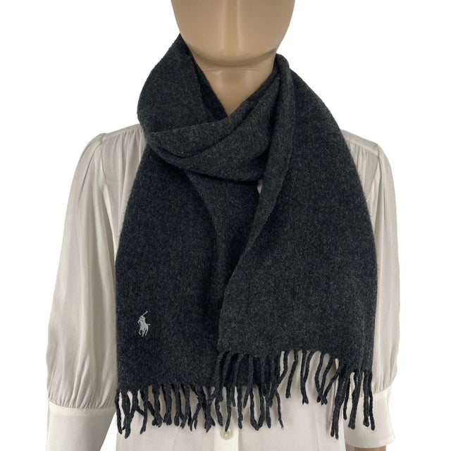 Ralph Lauren Late 20th Century Polo Ralph Lauren Dark Grey 100% Wool Scarf For Sale - Image 4 of 8
