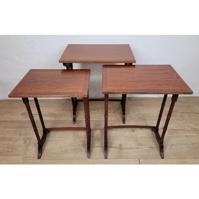 Victorian Nesting Tables in Mahogany, 1880, Set of 3 For Sale - Image 13 of 18