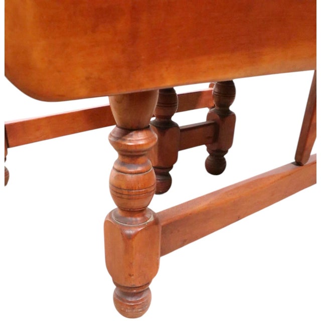 Wood Mid 20th Century Cushman Colonial Danby Model N 7130 Butterfly Drop Leaf Extension Table For Sale - Image 7 of 16