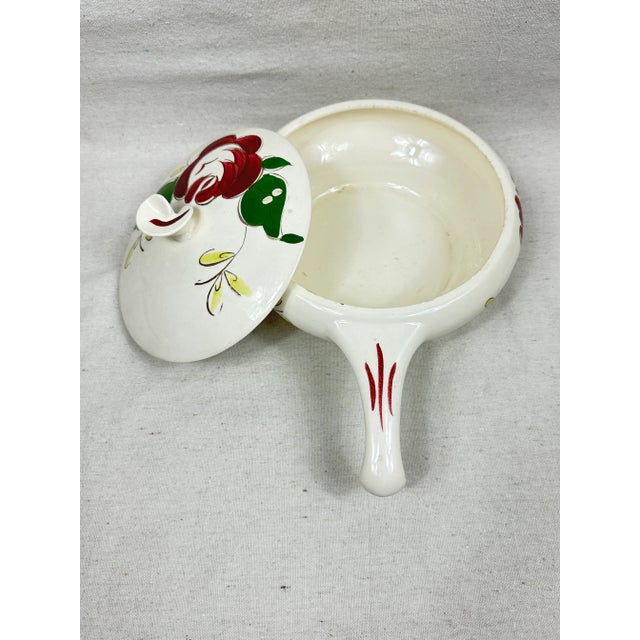 Vintage Stetson Rio Red Rose covered vegetable dish. This is a pre owned item so please see all pictures and ask any...