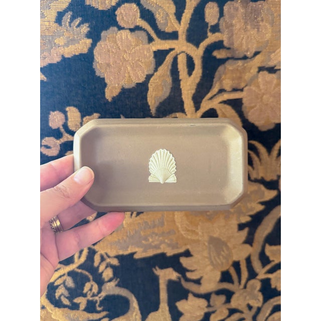 English Vintage Wedgwood Cream on Taupe Jasperware Oblong Tray With Clam Shell For Sale - Image 3 of 7