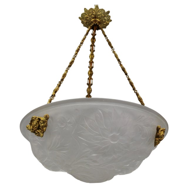 French Art Deco White Frosted Glass and Bronze Pendant Light with Floral Motifs, 1930s For Sale